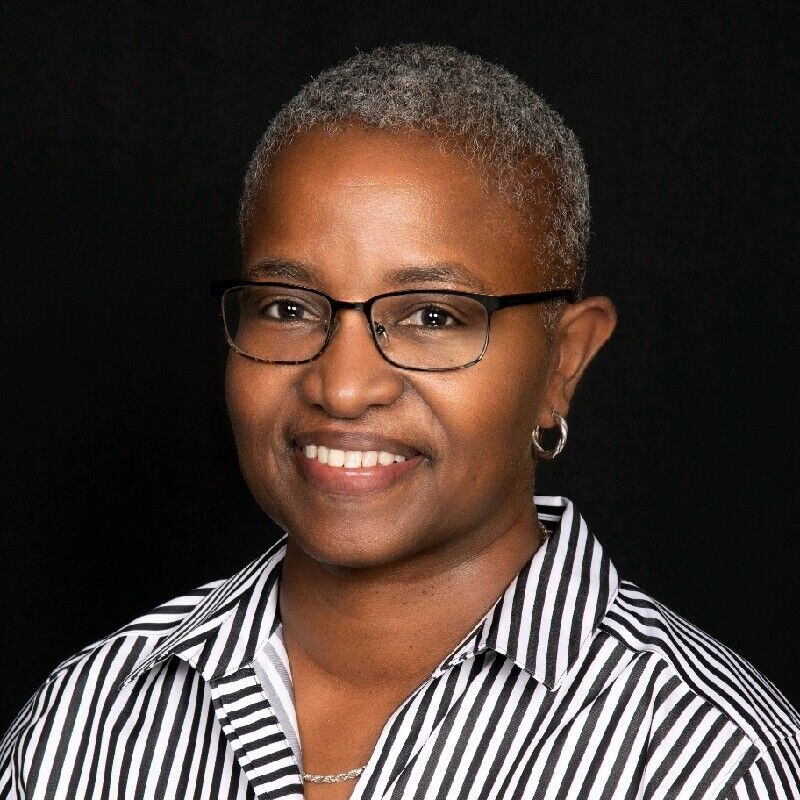 Dee Bowden